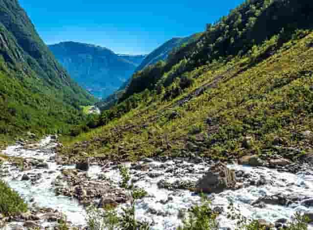 时尚微胖男生穿衣搭配技巧女生图片